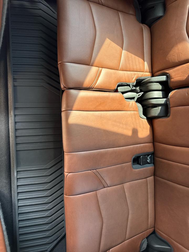 Cadillac Escalade 4WD 4dr Premium Luxury 2018