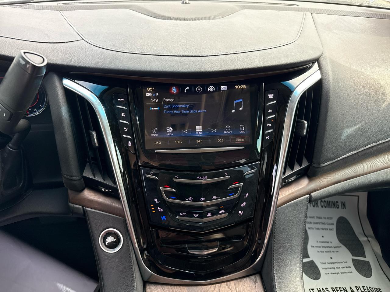 Cadillac Escalade 4WD 4dr Premium Luxury 2018