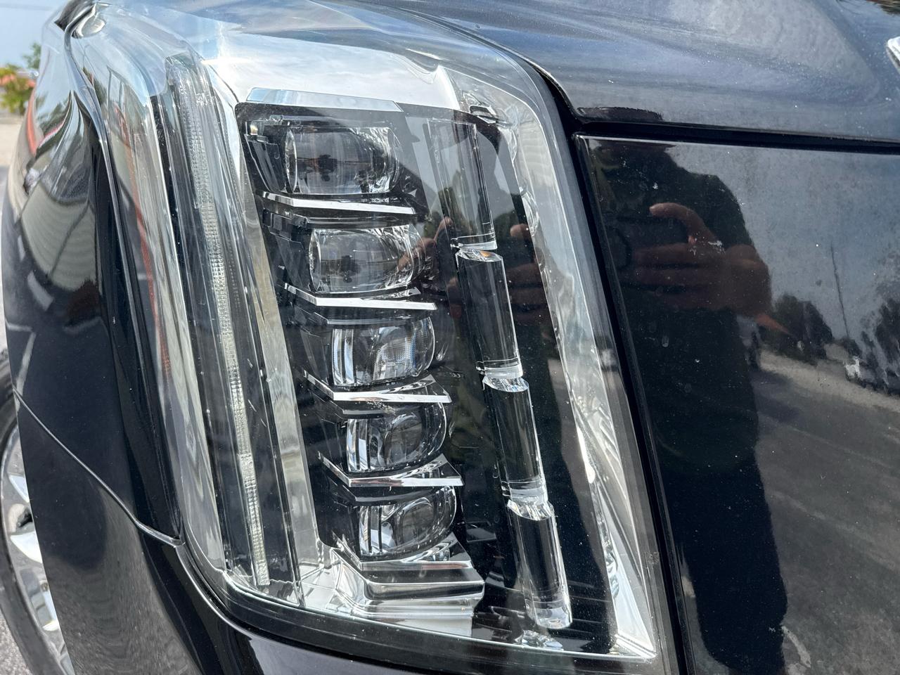 Cadillac Escalade 4WD 4dr Premium Luxury 2018