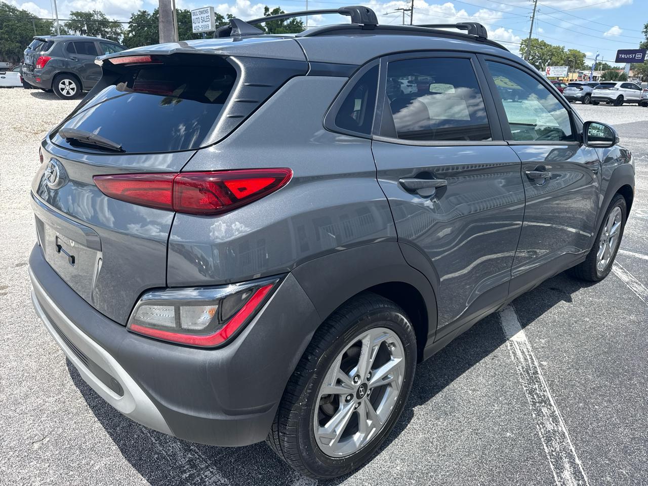 Hyundai Kona SEL Auto FWD 2023