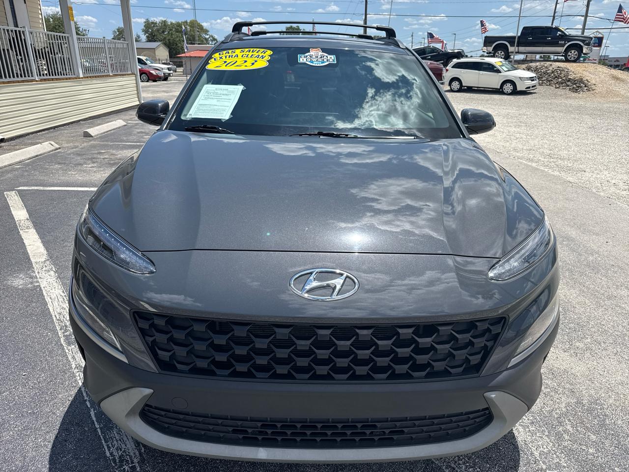 Hyundai Kona SEL Auto FWD 2023