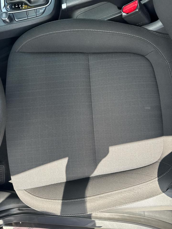 Hyundai Kona SEL Auto FWD 2023