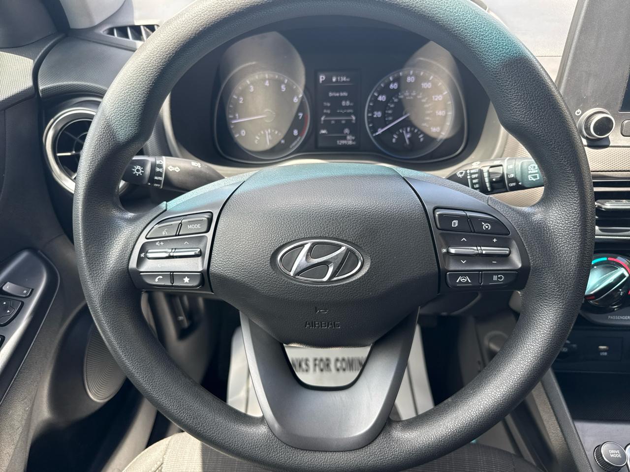 Hyundai Kona SEL Auto FWD 2023