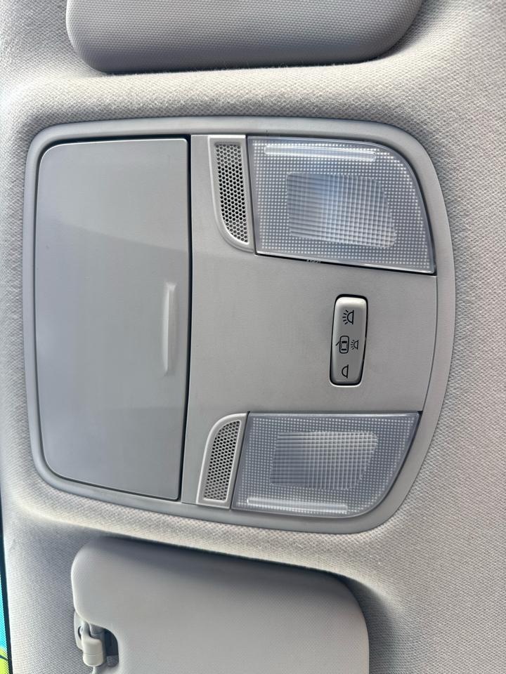 Hyundai Kona SEL Auto FWD 2023