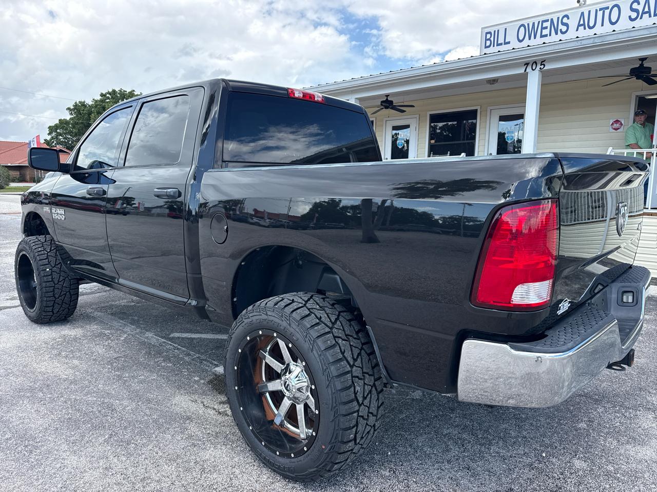 RAM 1500 Tradesman 4x4 Crew Cab 5'7" Box 2017