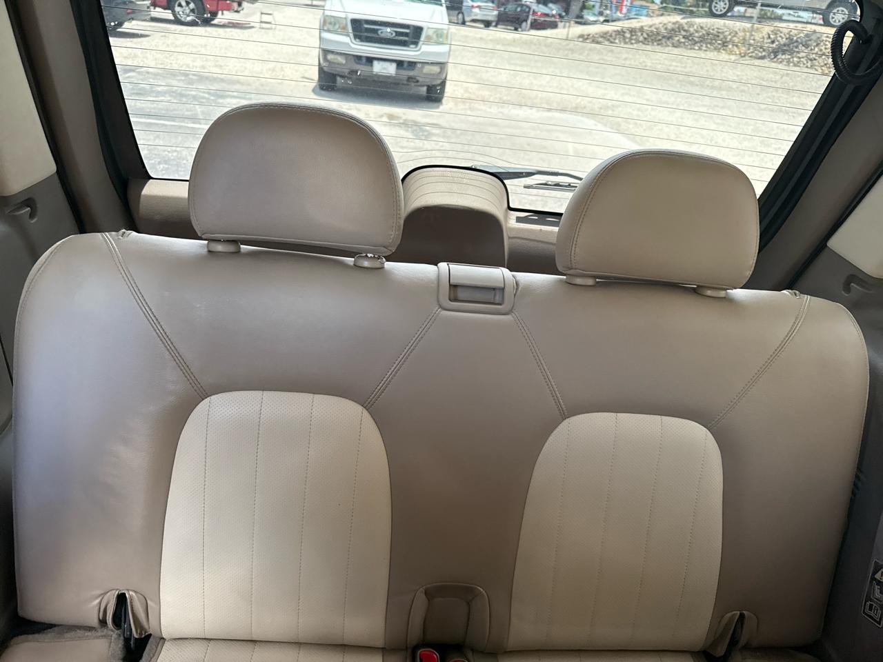 Mercury Mountaineer 4dr 114" WB Convenience 2003