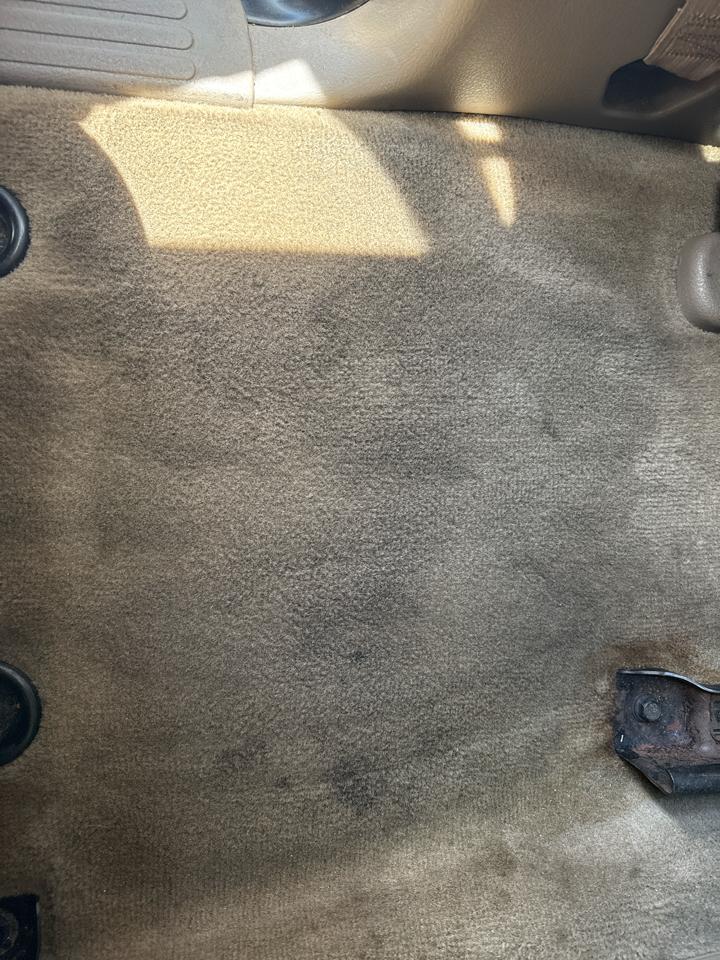 Mercury Mountaineer 4dr 114" WB Convenience 2003