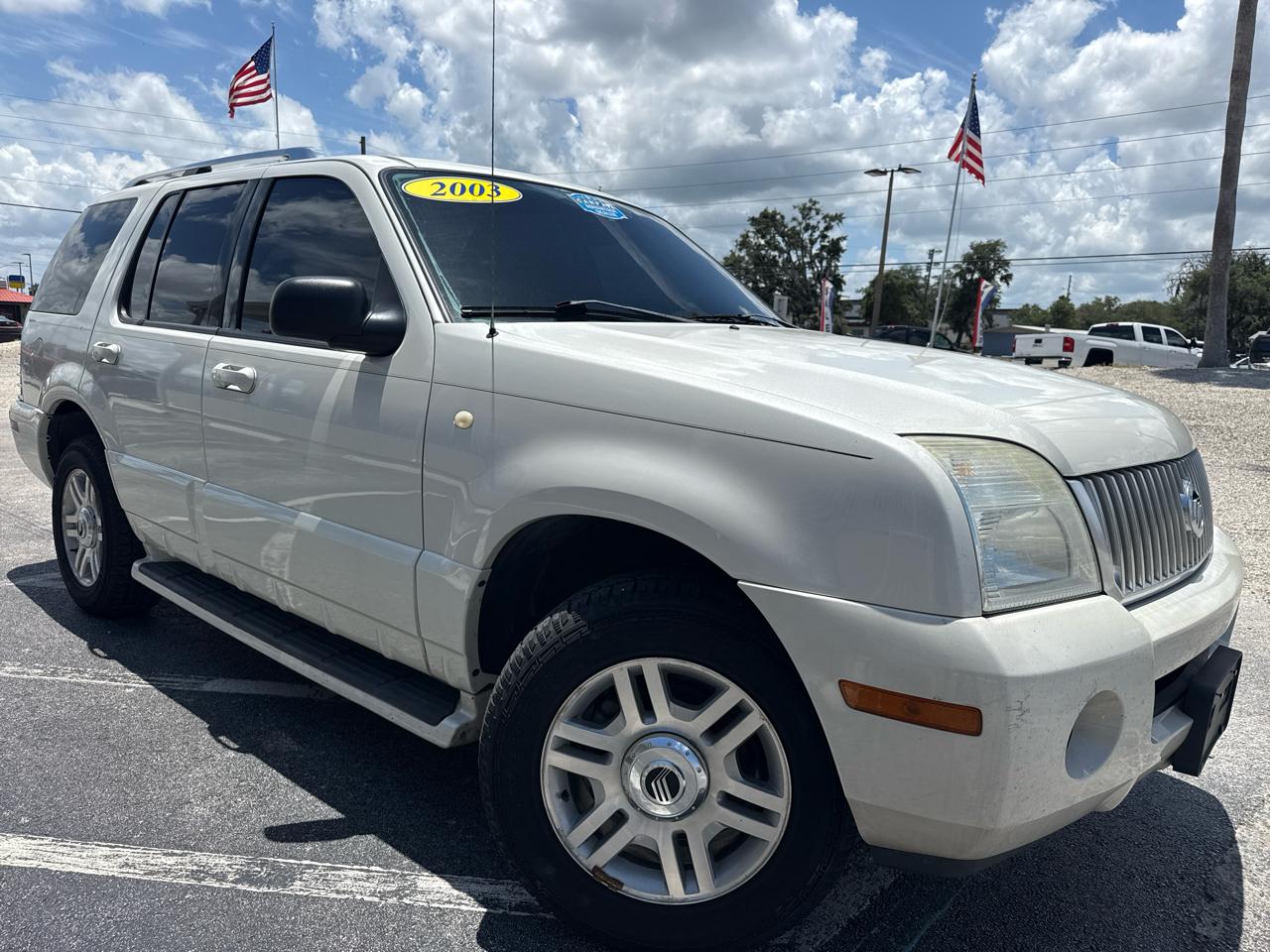 Mercury Mountaineer 4dr 114" WB Convenience 2003