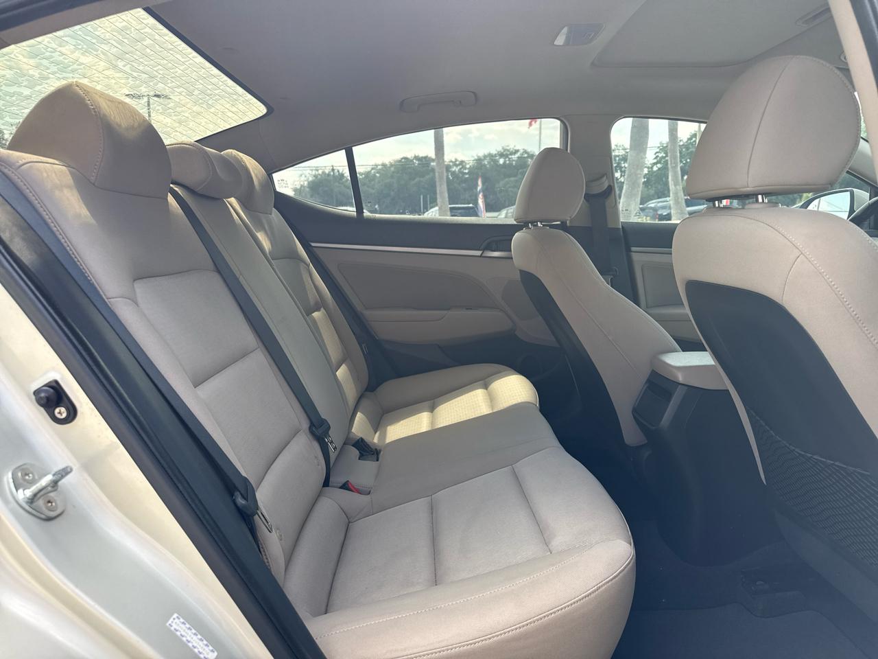 Hyundai Elantra Value Edition 2.0L Auto (Ulsan) 2018