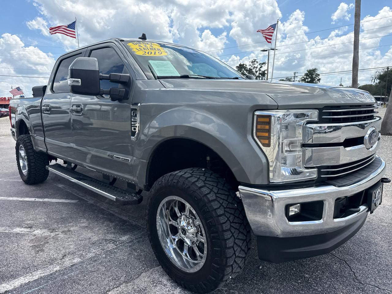Ford Super Duty F-250 SRW Lariat 4WD Crew Cab 6.75' Box 2019