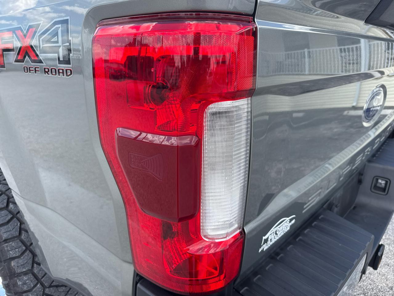 Ford Super Duty F-250 SRW Lariat 4WD Crew Cab 6.75' Box 2019