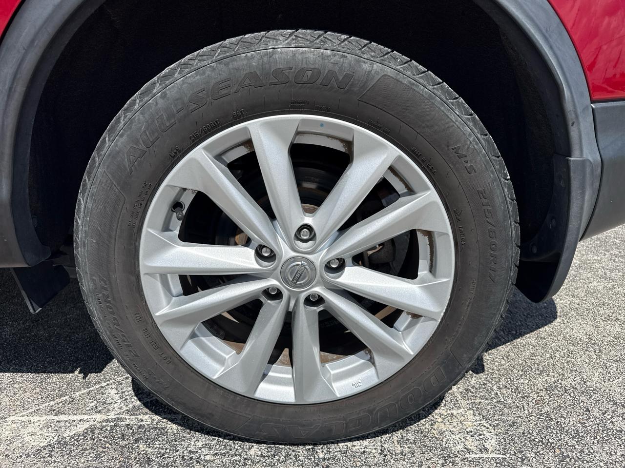 Nissan Rogue Sport FWD S 2017