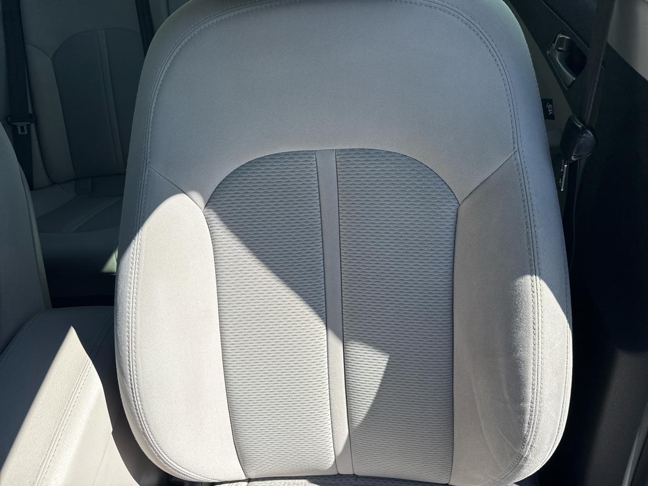 Hyundai Sonata 4dr Sdn 2.4L SE 2016