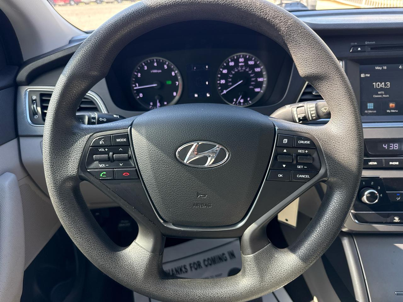 Hyundai Sonata 4dr Sdn 2.4L SE 2016