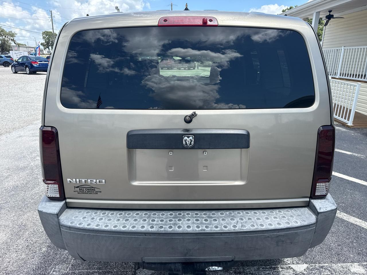 Dodge Nitro 2WD 4dr SXT 2007