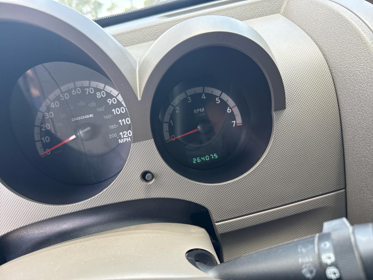 Dodge Nitro 2WD 4dr SXT 2007