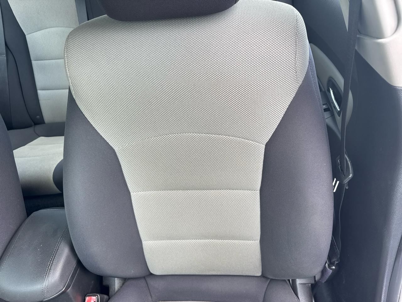 Chevrolet Cruze 4dr Sdn Auto LS 2013