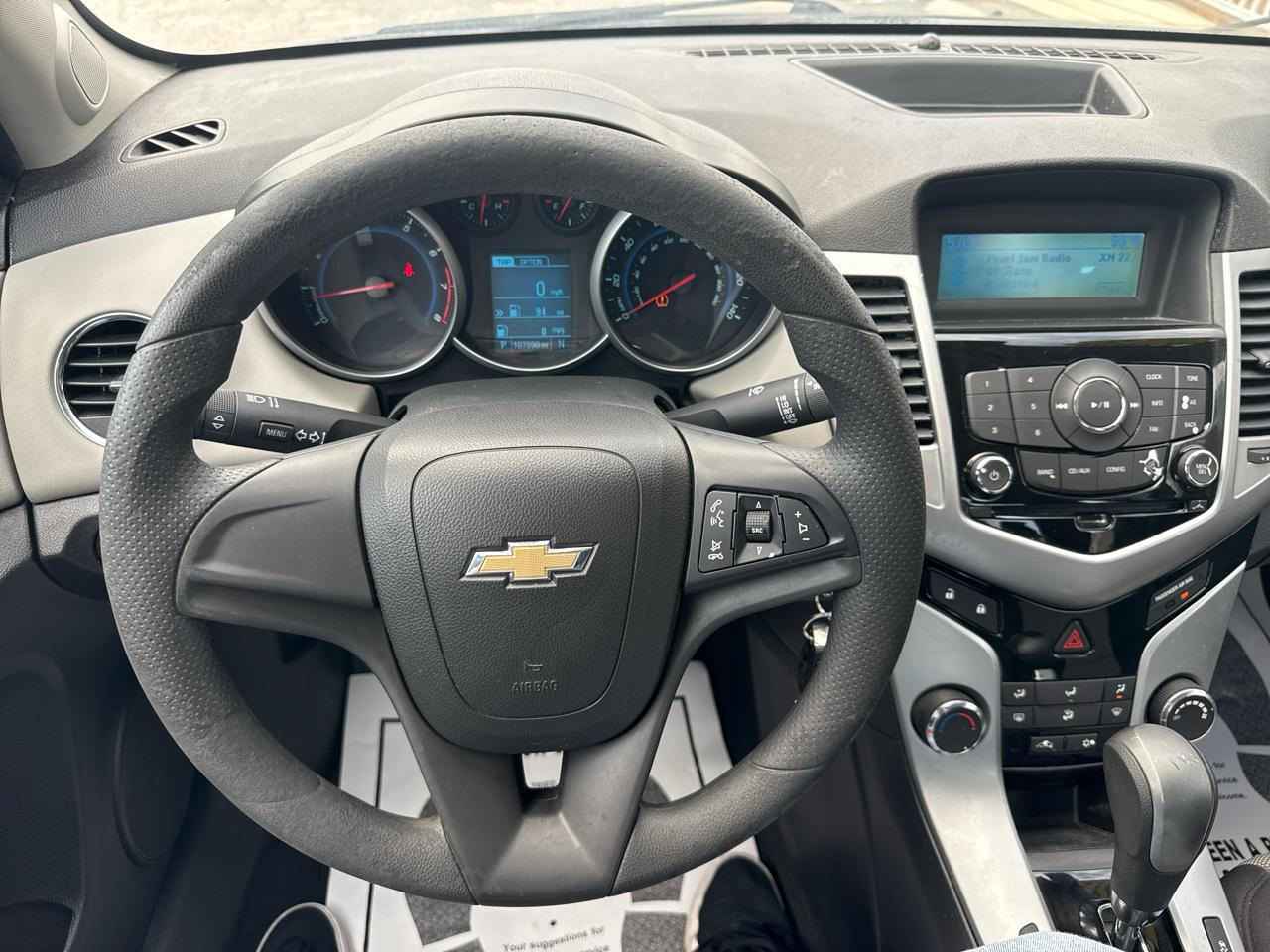 Chevrolet Cruze 4dr Sdn Auto LS 2013
