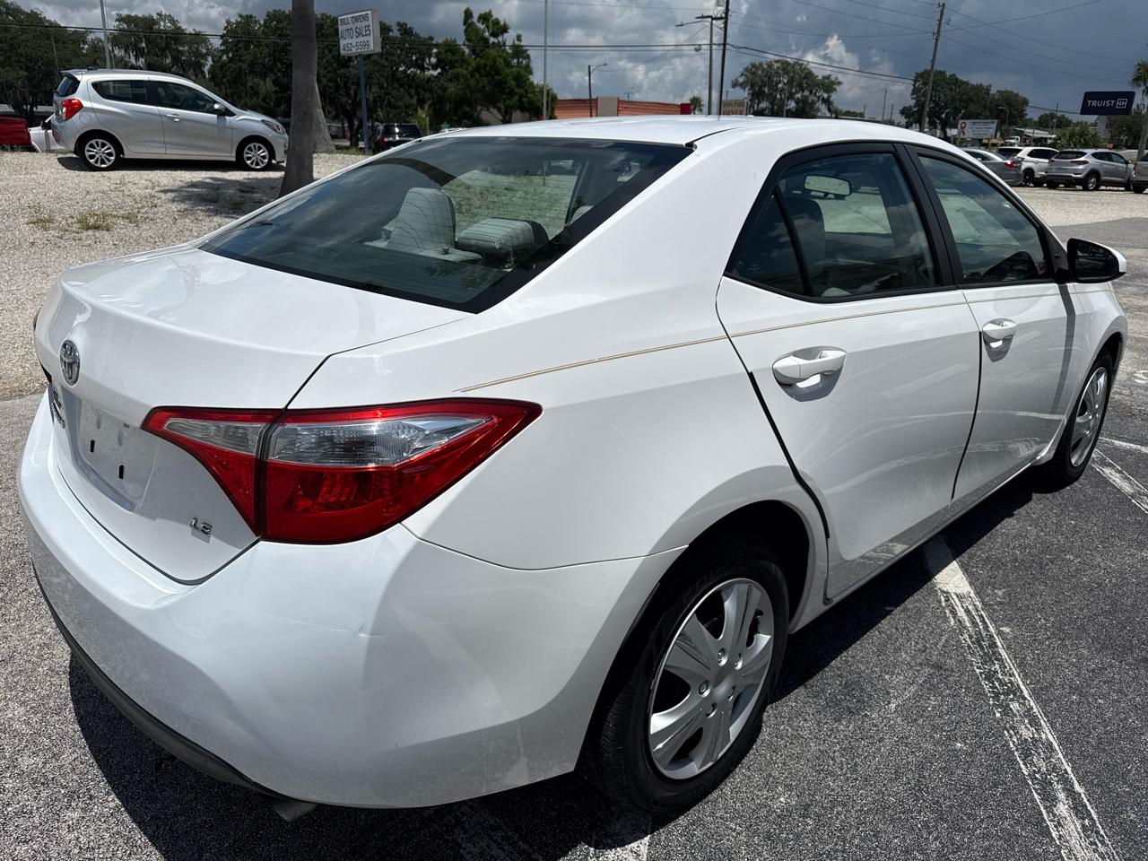 Toyota Corolla 4dr Sdn CVT LE Premium (Natl) 2014