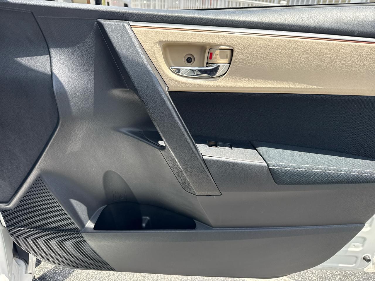 Toyota Corolla 4dr Sdn CVT LE Premium (Natl) 2014