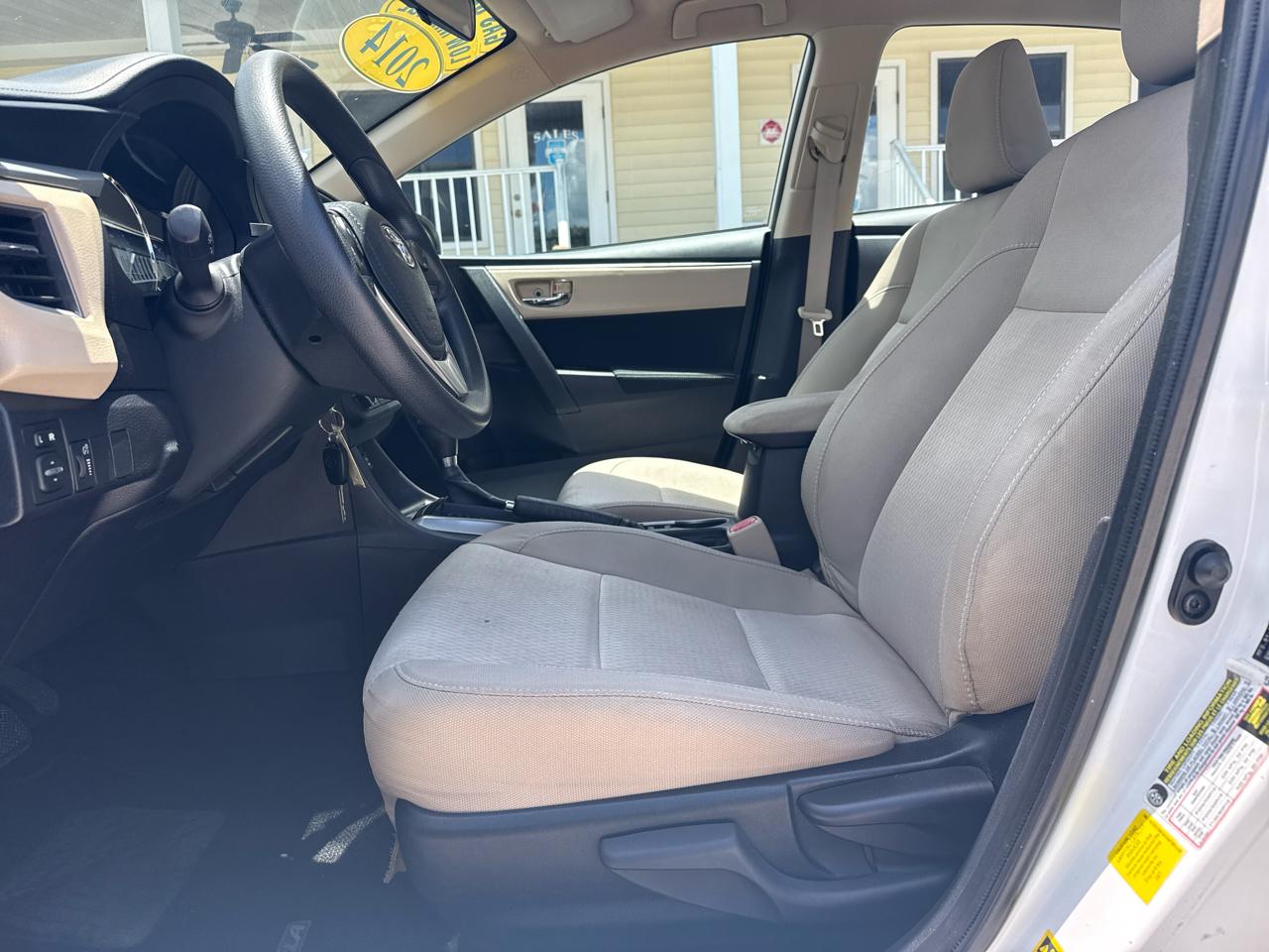 Toyota Corolla 4dr Sdn CVT LE Premium (Natl) 2014
