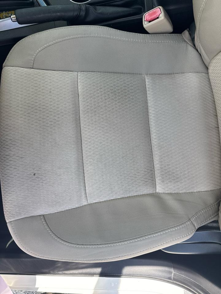 Toyota Corolla 4dr Sdn CVT LE Premium (Natl) 2014