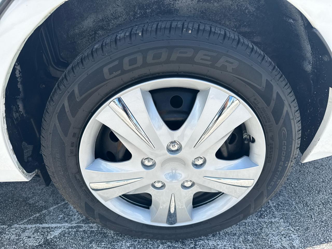 Toyota Corolla 4dr Sdn CVT LE Premium (Natl) 2014