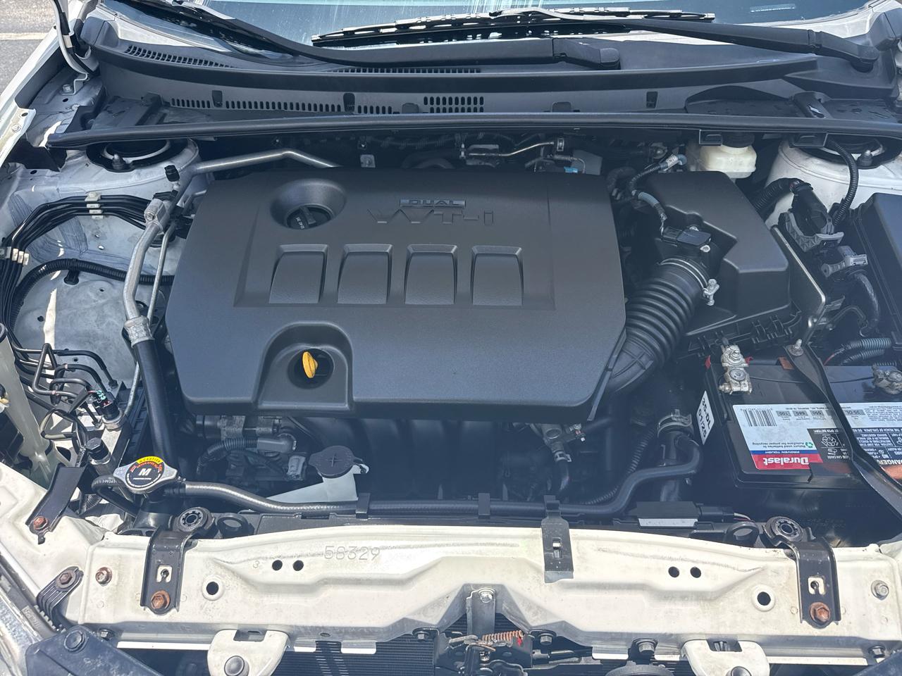 Toyota Corolla 4dr Sdn CVT LE Premium (Natl) 2014