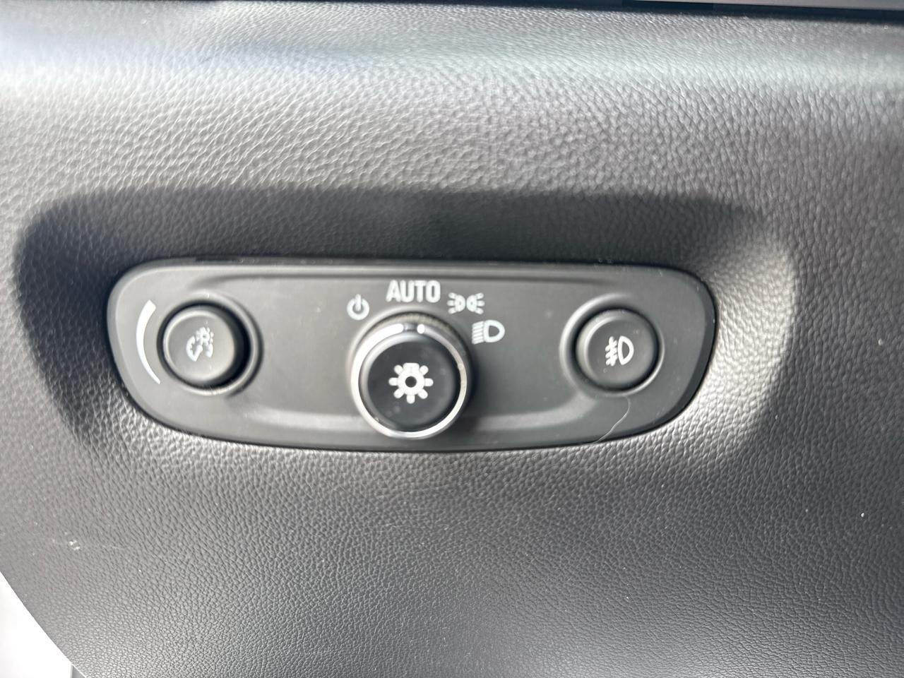 Chevrolet Traverse FWD 4dr Premier w/1LZ 2018
