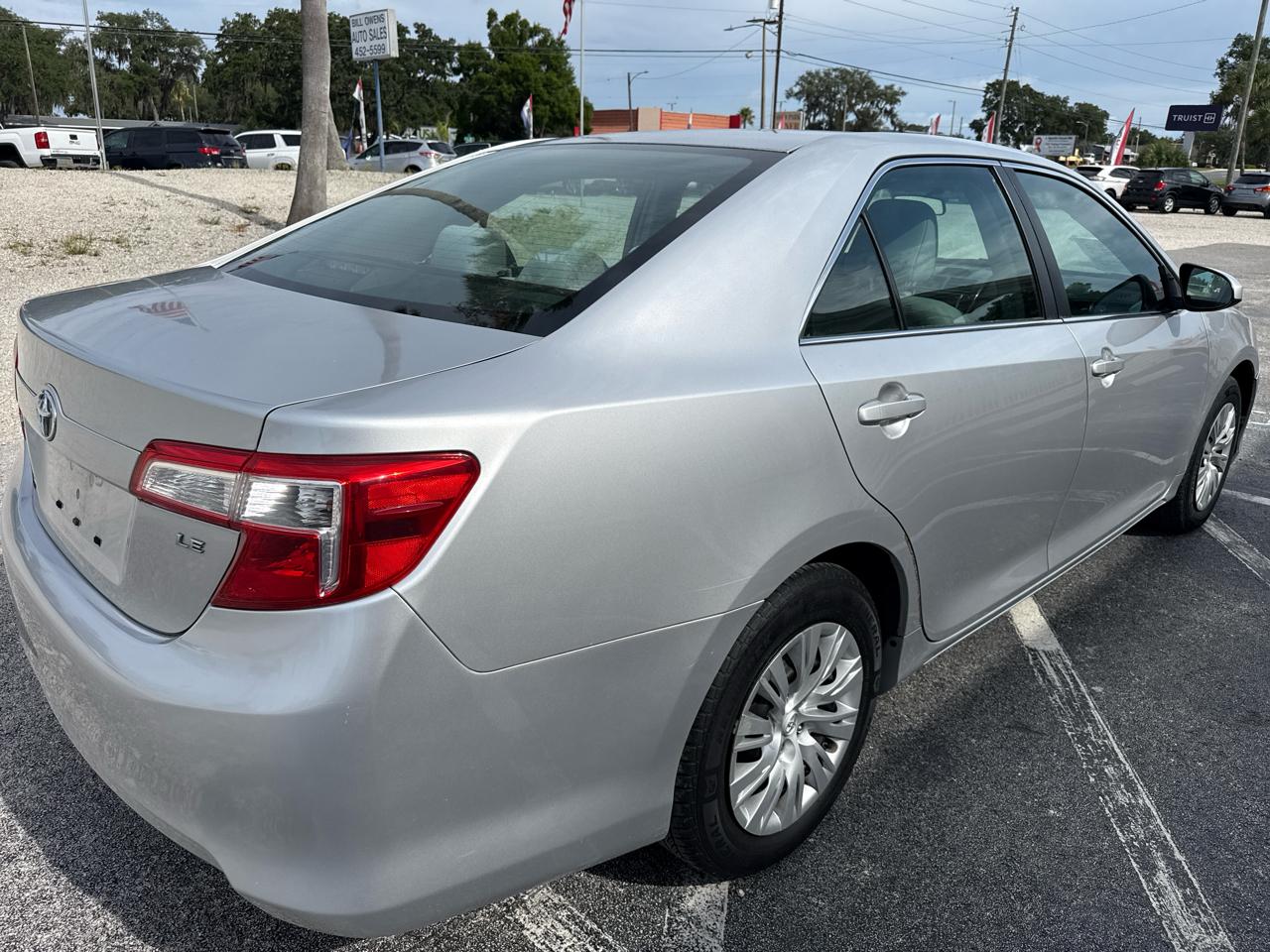 Toyota Camry 4dr Sdn I4 Auto XLE (Natl) 2013
