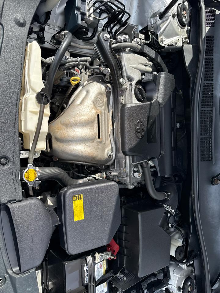 Toyota Camry 4dr Sdn I4 Auto XLE (Natl) 2013