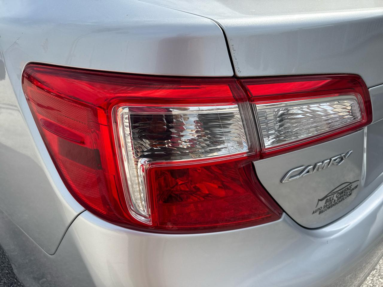Toyota Camry 4dr Sdn I4 Auto XLE (Natl) 2013
