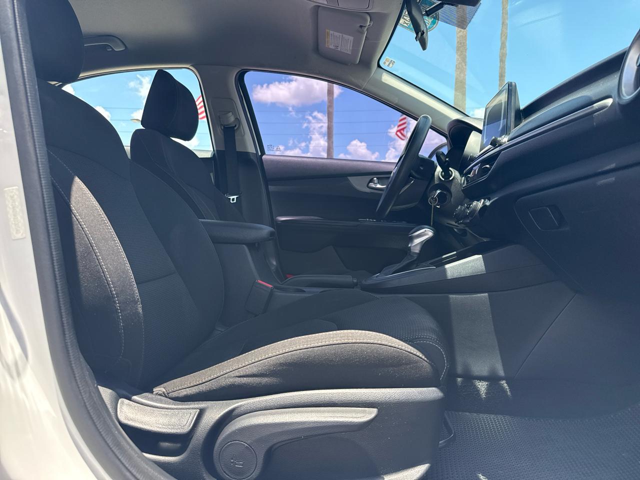 Kia Forte LXS IVT 2019
