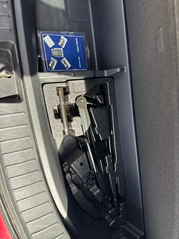 Hyundai Santa Fe Limited 2.4L Auto FWD 2019