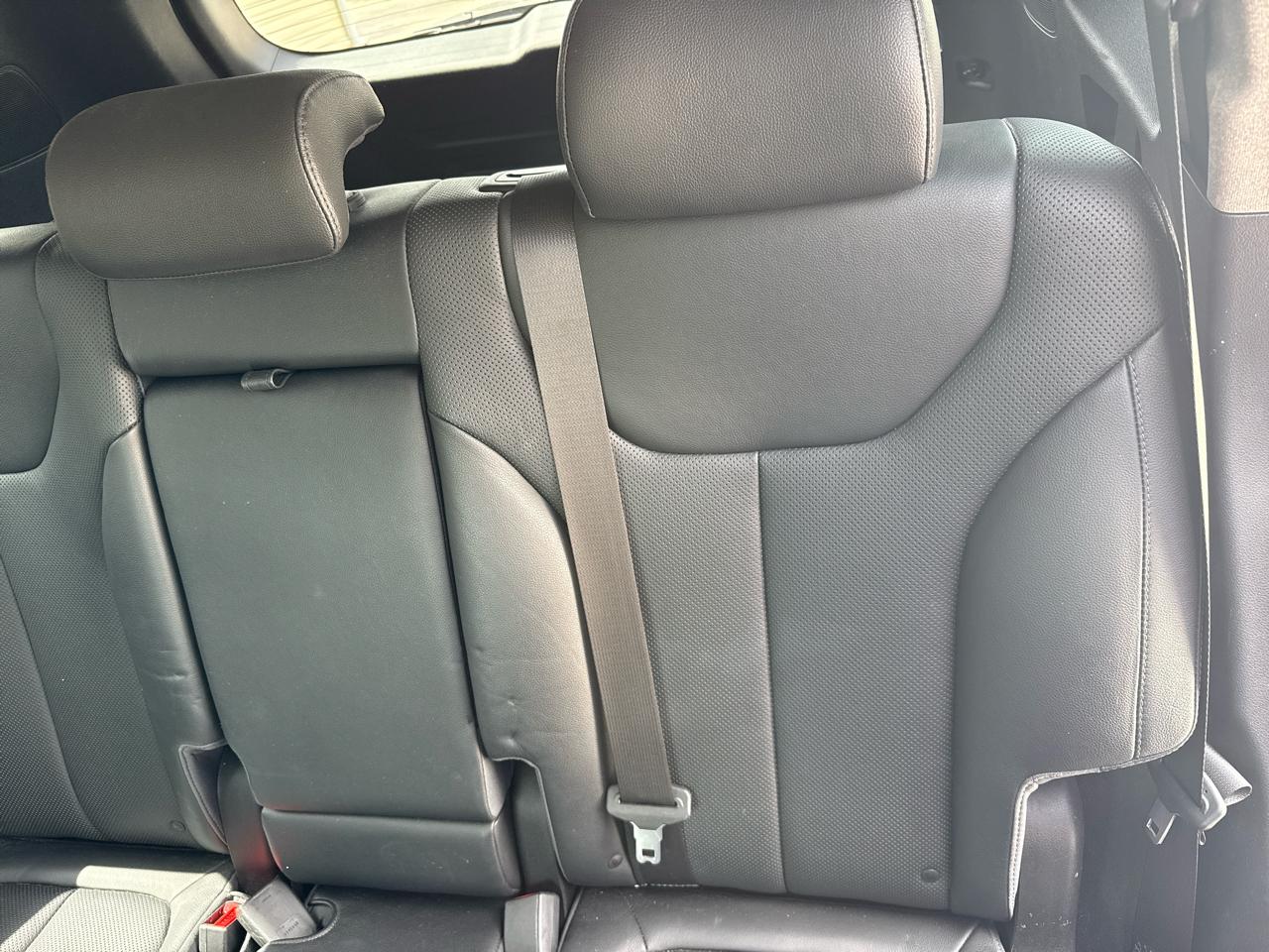 Hyundai Santa Fe Limited 2.4L Auto FWD 2019