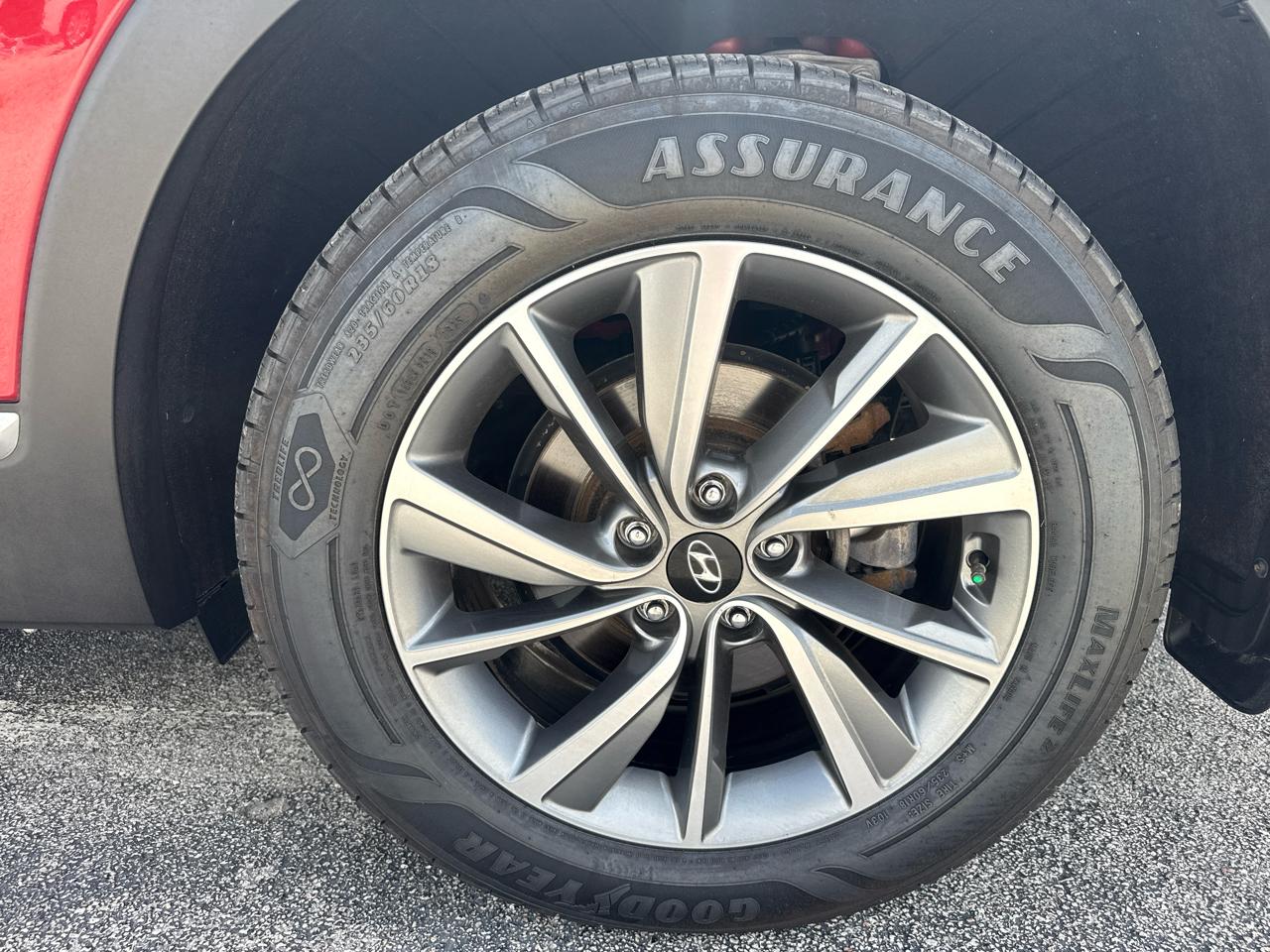 Hyundai Santa Fe Limited 2.4L Auto FWD 2019