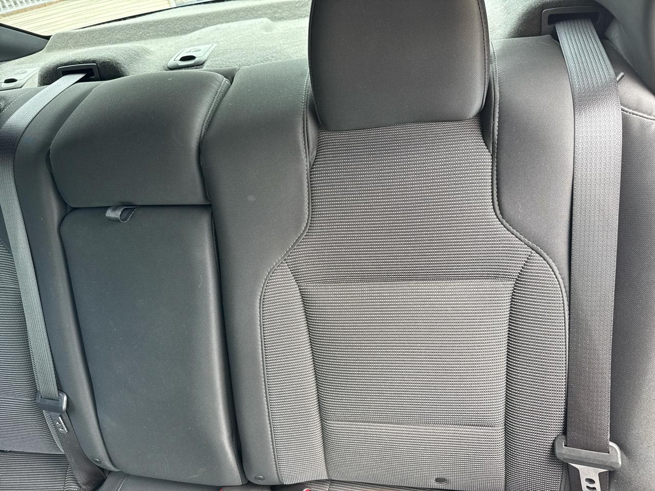 Ford Taurus 4dr Sdn SEL FWD 2015