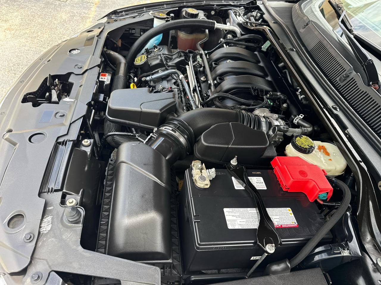 Ford Taurus 4dr Sdn SEL FWD 2015