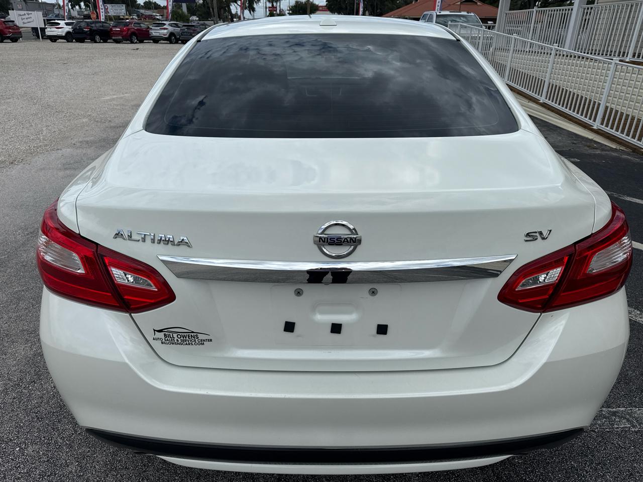 Nissan Altima 2.5 SV Sedan 2017