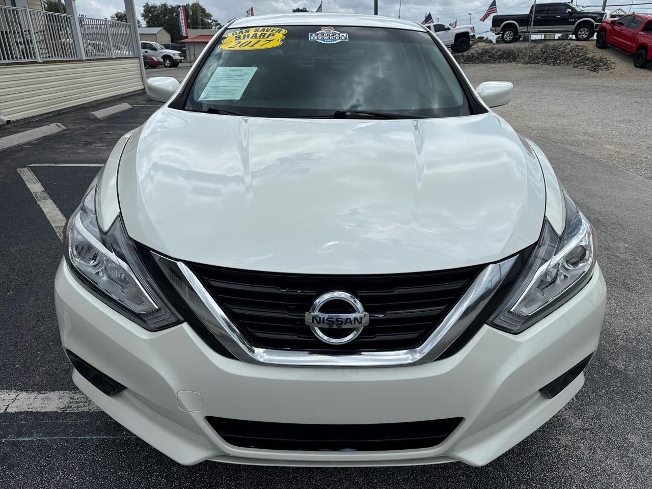 Nissan Altima 2.5 SV Sedan 2017