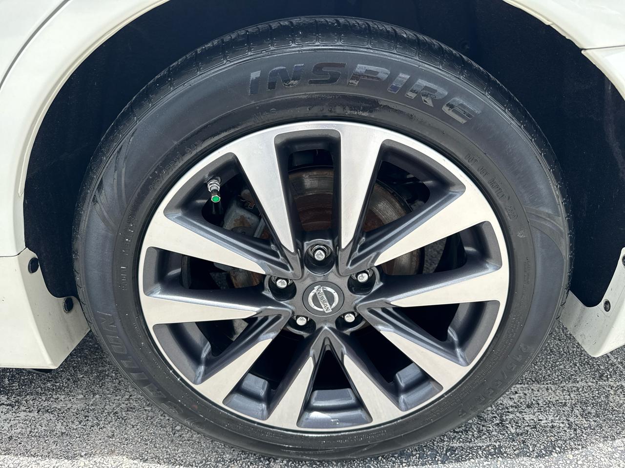 Nissan Altima 2.5 SV Sedan 2017