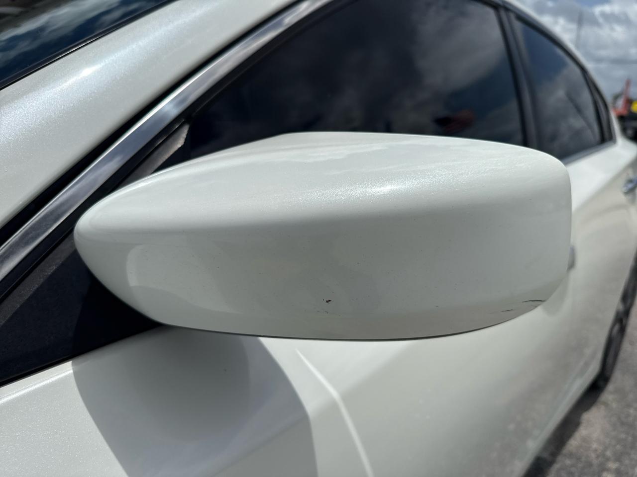 Nissan Altima 2.5 SV Sedan 2017