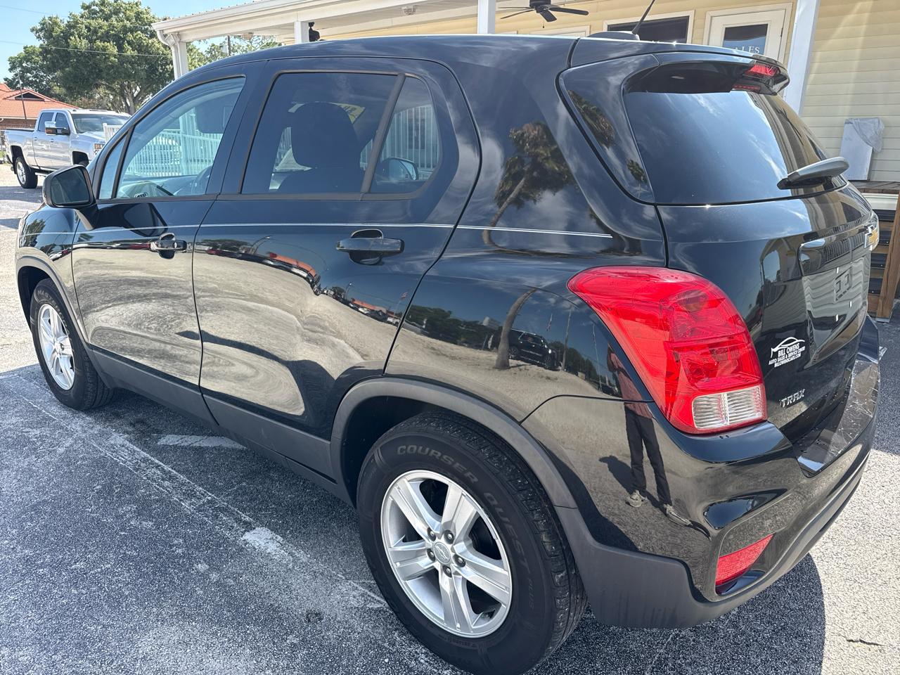 Chevrolet Trax FWD 4dr LS 2019
