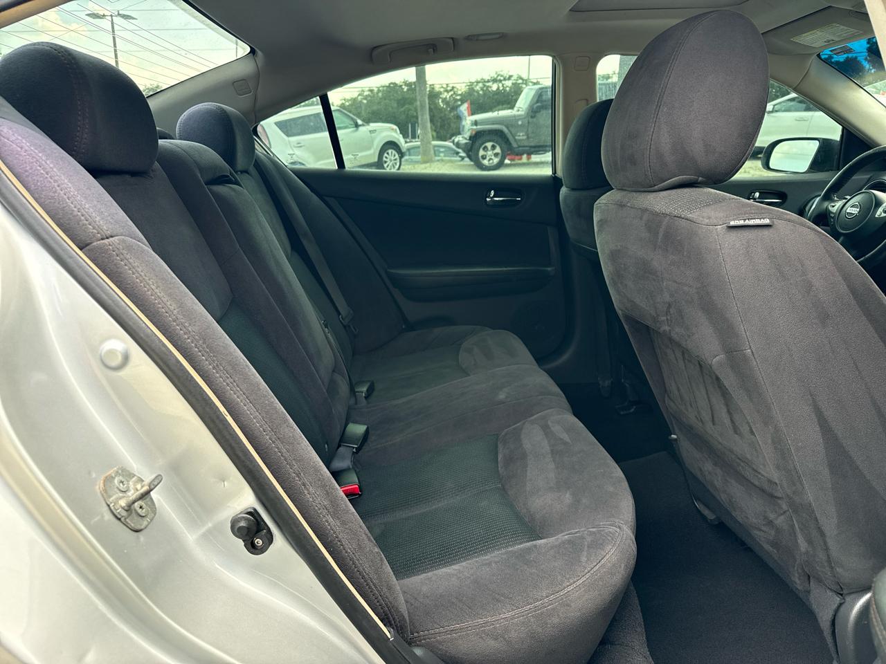 Nissan Maxima 4dr Sdn V6 CVT 3.5 S 2012