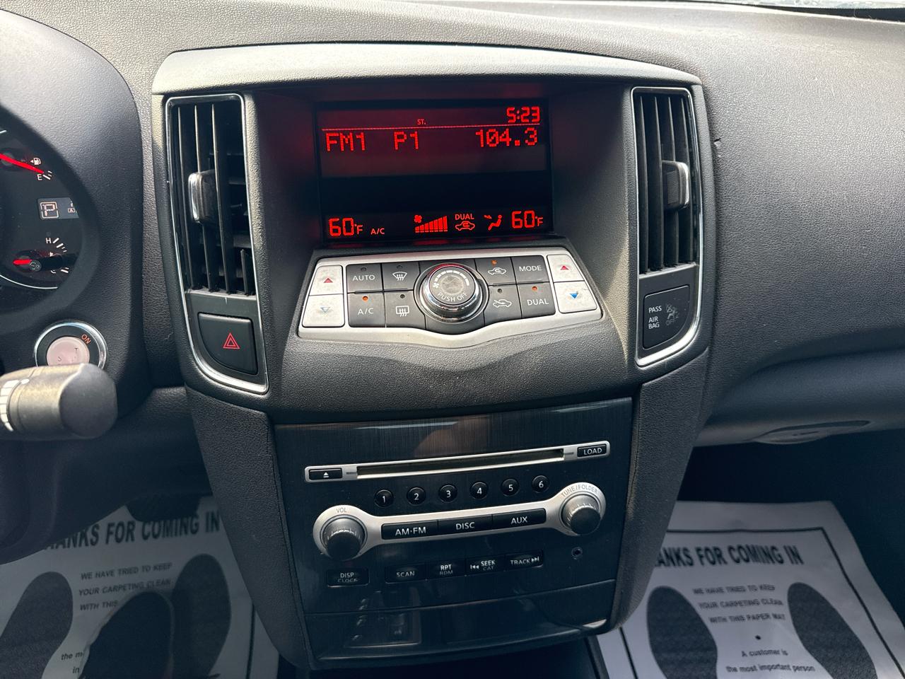 Nissan Maxima 4dr Sdn V6 CVT 3.5 S 2012