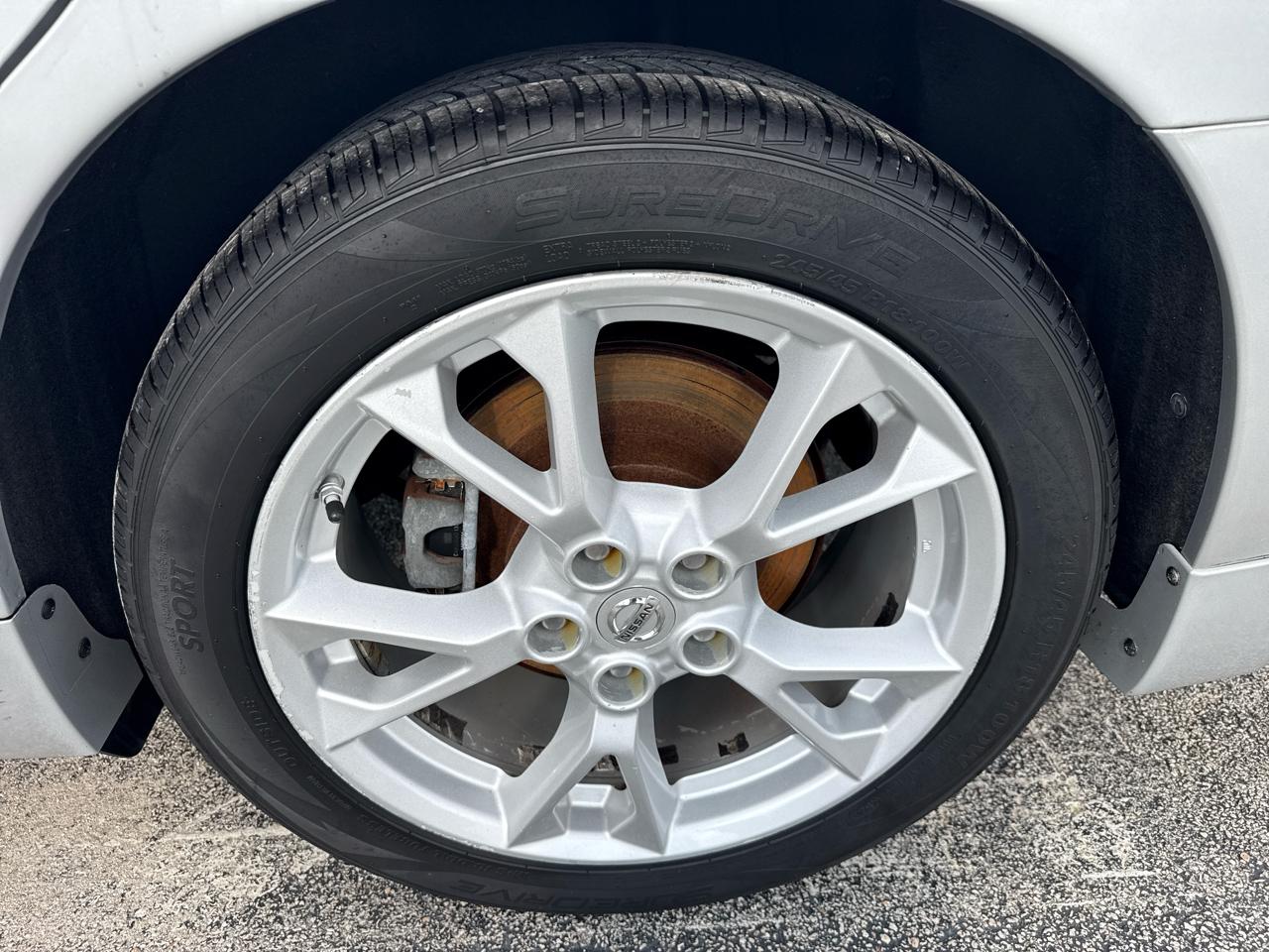 Nissan Maxima 4dr Sdn V6 CVT 3.5 S 2012