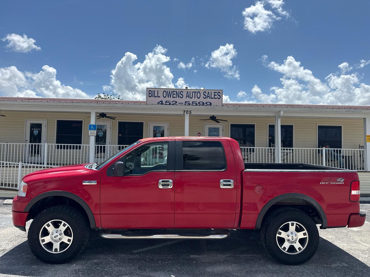 Ford F-150 SuperCrew 139" XLT 4WD 2005