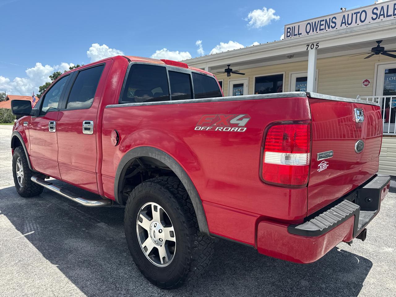Ford F-150 SuperCrew 139" XLT 4WD 2005