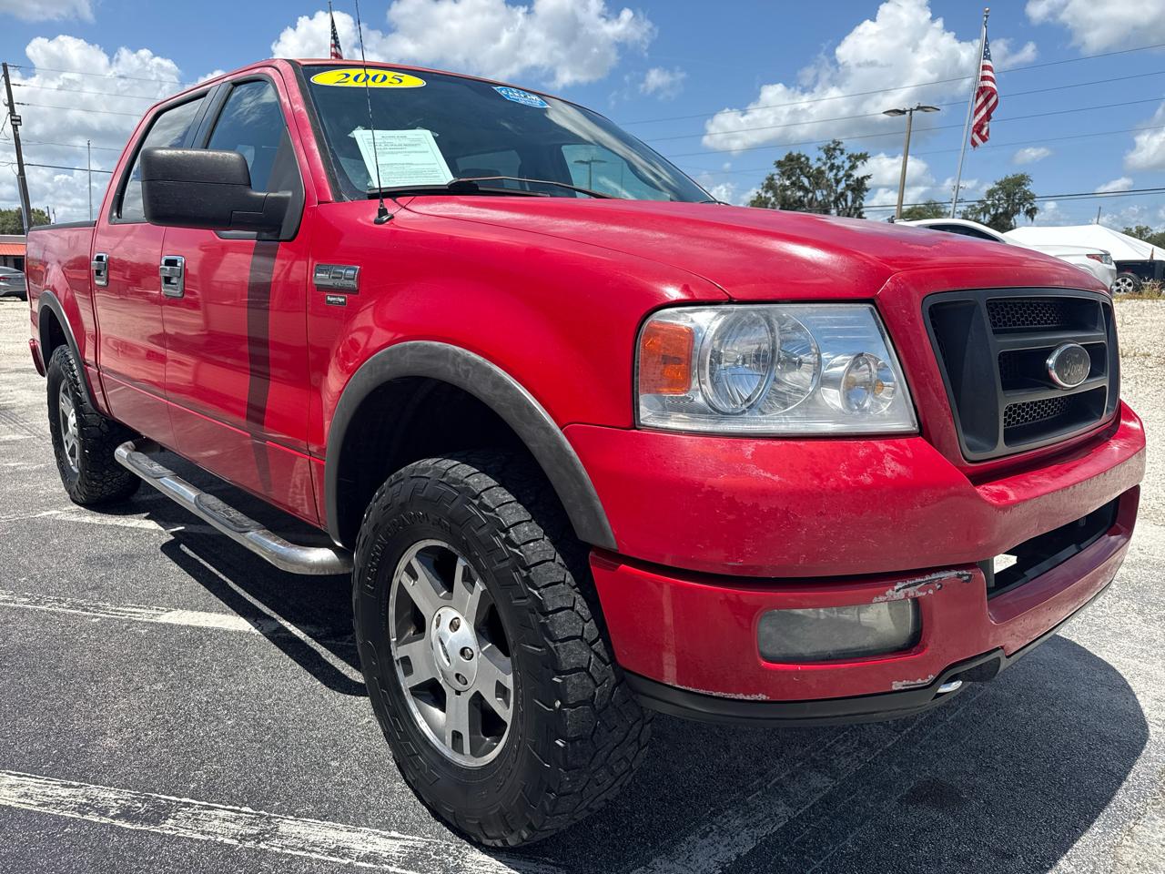 Ford F-150 SuperCrew 139" XLT 4WD 2005