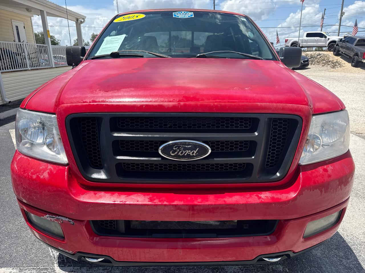 Ford F-150 SuperCrew 139" XLT 4WD 2005